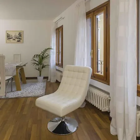 شقة Benedetto Marcello البندقية